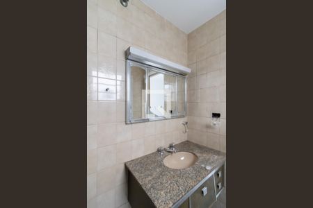 Casa à venda com 180m², 3 quartos e 2 vagasBanheiro da Suíte 3