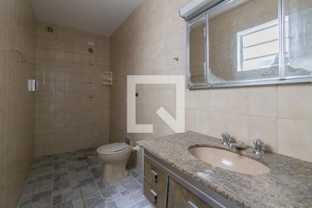 Casa à venda com 180m², 3 quartos e 2 vagasBanheiro da Suíte 3