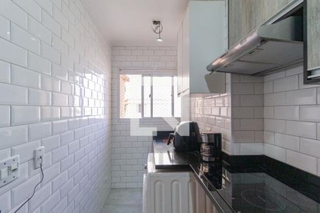 Apartamento à venda com 57m², 2 quartos e 1 vagaCozinha e área de serviço