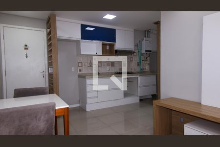 Sala  de apartamento para alugar com 2 quartos, 40m² em Sítio da Figueira, São Paulo