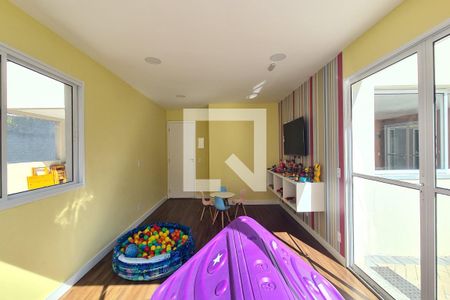 Apartamento para alugar com 41m², 2 quartos e sem vaga Apartamento para alugar com 41m², 2 quartos e sem vagaÁrea comum - Brinquedoteca