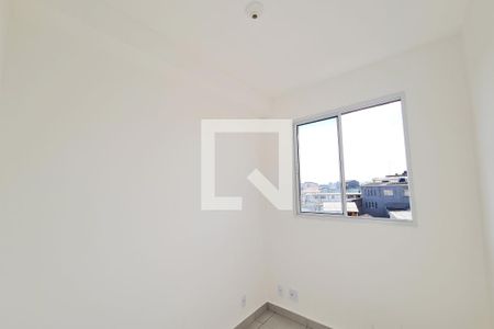 Quarto 1 de apartamento para alugar com 2 quartos, 41m² em Vila Fátima, São Paulo