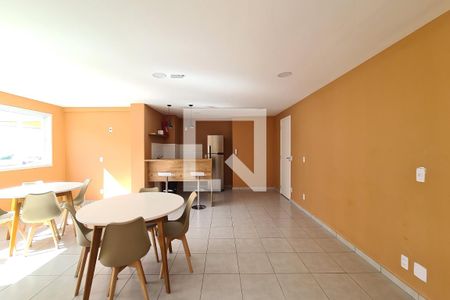 Apartamento para alugar com 41m², 2 quartos e sem vaga Apartamento para alugar com 41m², 2 quartos e sem vagaÁrea comum - Salão de festas