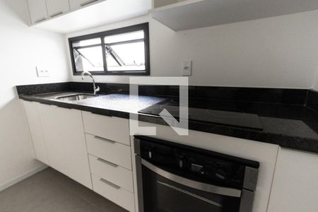 Studio para alugar com 28m², 1 quarto e sem vaga Studio para alugar com 28m², 1 quarto e sem vagaCozinha