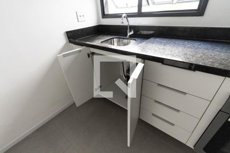 Studio para alugar com 28m², 1 quarto e sem vaga Studio para alugar com 28m², 1 quarto e sem vagaCozinha