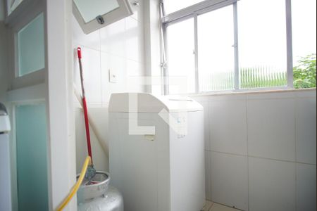 Apartamento à venda com 58m², 1 quarto e sem vagaCozinha e Área de Serviço