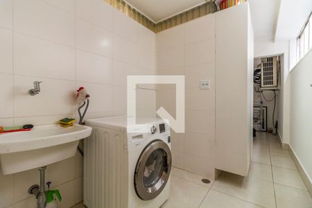 Apartamento à venda com 161m², 3 quartos e 1 vagaÁrea de Serviço
