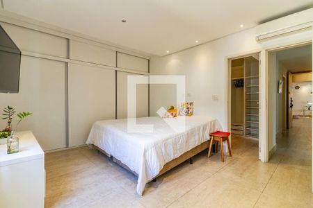 Apartamento à venda com 161m², 3 quartos e 1 vagaSuíte