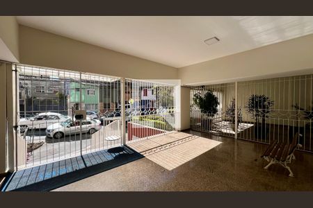 Apartamento para alugar com 75m², 2 quartos e 1 vaga Apartamento para alugar com 75m², 2 quartos e 1 vagaHall de entrada