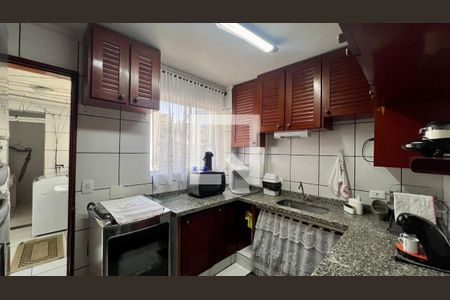 Apartamento para alugar com 75m², 2 quartos e 1 vaga Apartamento para alugar com 75m², 2 quartos e 1 vagaCozinha