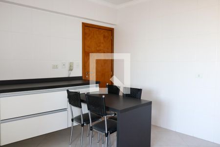 Apartamento à venda com 130m², 3 quartos e 2 vagasCozinha