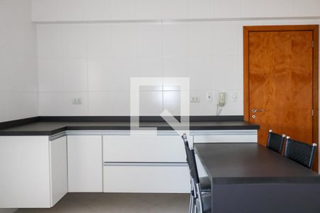 Apartamento à venda com 130m², 3 quartos e 2 vagasCozinha