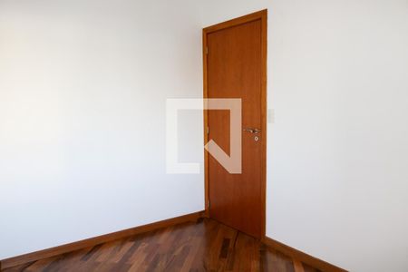 Apartamento à venda com 130m², 3 quartos e 2 vagasQuarto