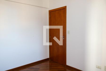 Apartamento à venda com 130m², 3 quartos e 2 vagasSuíte 2