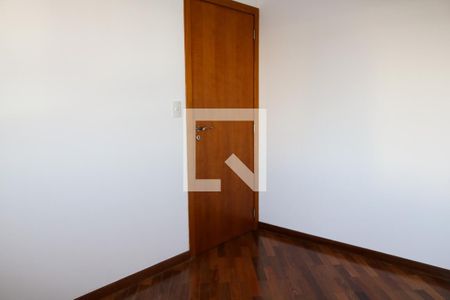 Apartamento à venda com 130m², 3 quartos e 2 vagasQuarto