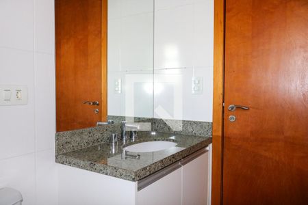 Apartamento à venda com 130m², 3 quartos e 2 vagasBanheiro