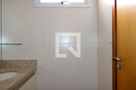 Apartamento à venda com 130m², 3 quartos e 2 vagasBanheiro da Suíte 2