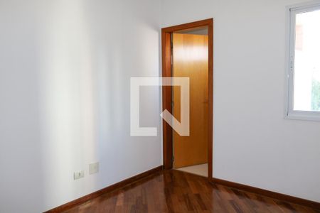 Apartamento à venda com 130m², 3 quartos e 2 vagasSuíte 2