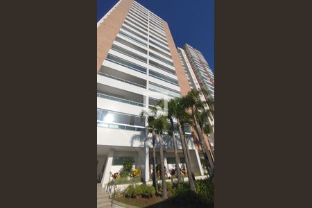 Apartamento à venda com 130m², 3 quartos e 2 vagas Apartamento à venda com 130m², 3 quartos e 2 vagasFachada