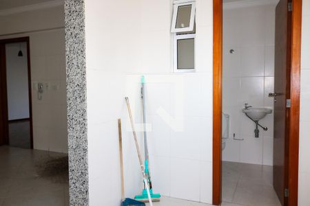Apartamento à venda com 130m², 3 quartos e 2 vagas Apartamento à venda com 130m², 3 quartos e 2 vagasÁrea de Serviço