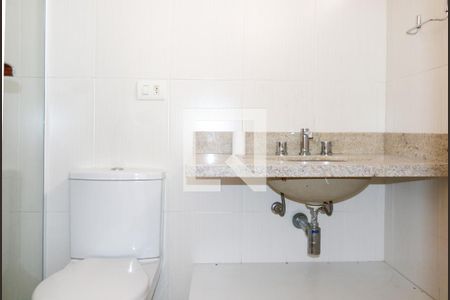 Apartamento à venda com 130m², 3 quartos e 2 vagas Apartamento à venda com 130m², 3 quartos e 2 vagasBanheiro da Suíte 2