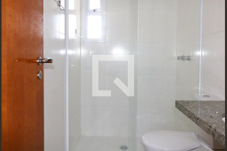 Apartamento à venda com 130m², 3 quartos e 2 vagas Apartamento à venda com 130m², 3 quartos e 2 vagasBanheiro Social