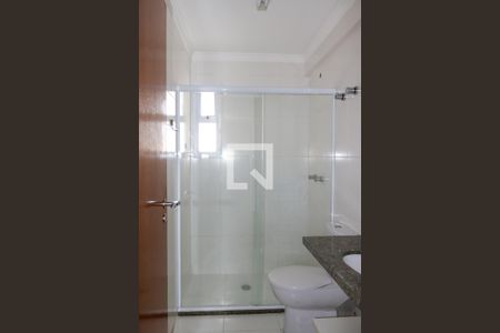 Apartamento à venda com 130m², 3 quartos e 2 vagas Apartamento à venda com 130m², 3 quartos e 2 vagasBanheiro Social