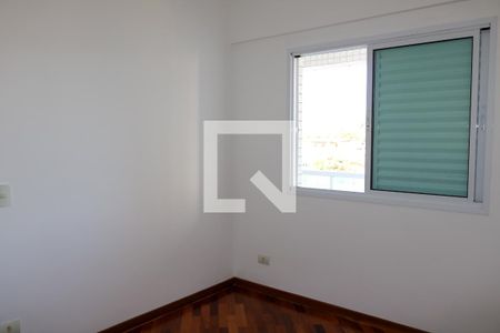 Apartamento à venda com 130m², 3 quartos e 2 vagas Apartamento à venda com 130m², 3 quartos e 2 vagasQuarto