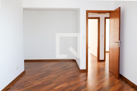 Apartamento à venda com 130m², 3 quartos e 2 vagasSuíte 1