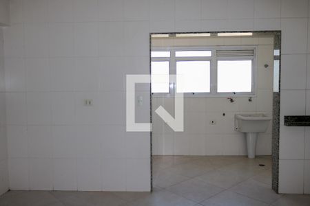 Apartamento à venda com 130m², 3 quartos e 2 vagasCozinha