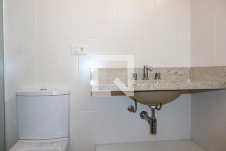 Apartamento à venda com 130m², 3 quartos e 2 vagasBanheiro da Suíte 2