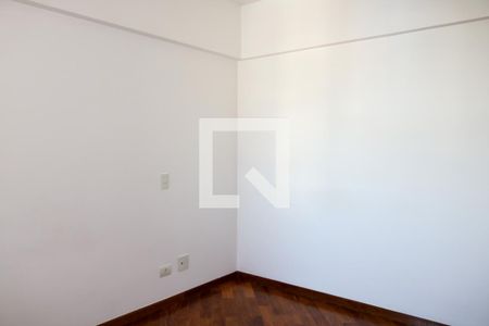Apartamento à venda com 130m², 3 quartos e 2 vagasSuíte 2
