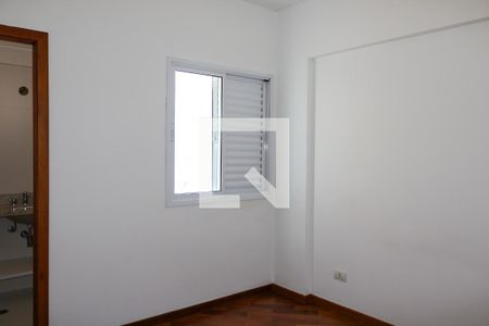 Apartamento à venda com 130m², 3 quartos e 2 vagasSuíte 2