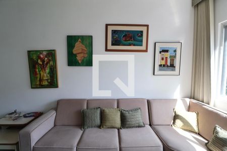 Sala de apartamento para alugar com 2 quartos, 82m² em Pitangueiras, Guarujá