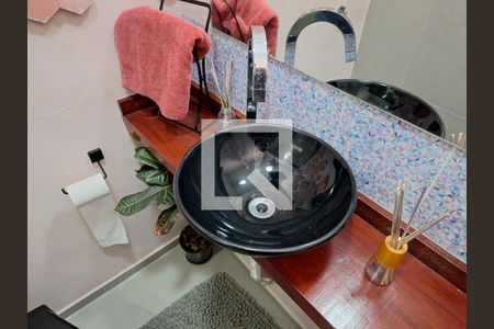 Banheiro 1 de casa à venda com 3 quartos, 120m² em Jardim São Paulo, São Paulo