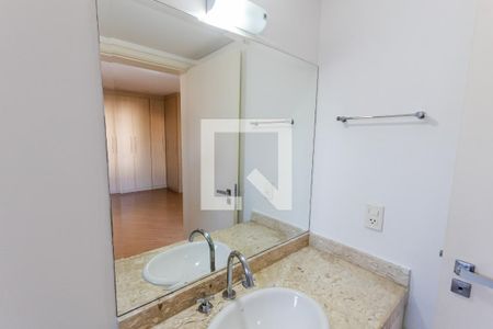 Apartamento para alugar com 102m², 3 quartos e 2 vagasBanheiro da Suíte