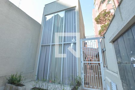 Studio para alugar com 25m², 1 quarto e sem vaga Studio para alugar com 25m², 1 quarto e sem vagaFachada