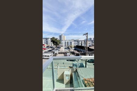 Apartamento à venda com 47m², 2 quartos e 1 vaga Apartamento à venda com 47m², 2 quartos e 1 vagaQuarto 1 Varanda