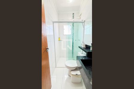 Apartamento à venda com 47m², 2 quartos e 1 vaga Apartamento à venda com 47m², 2 quartos e 1 vagaBanheiro