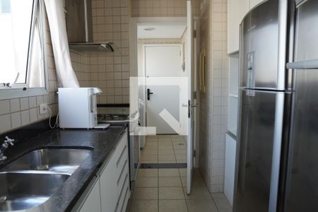 Apartamento para alugar com 184m², 2 quartos e 3 vagasCozinha