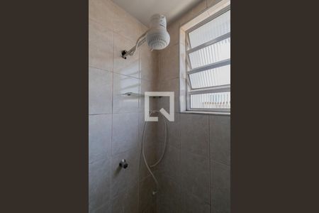 Casa à venda com 250m², 3 quartos e 2 vagasBanheiro