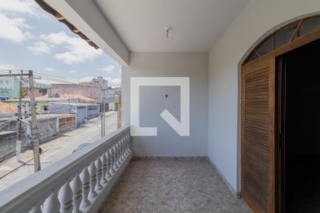 Casa à venda com 250m², 3 quartos e 2 vagasVaranda Suíte 1