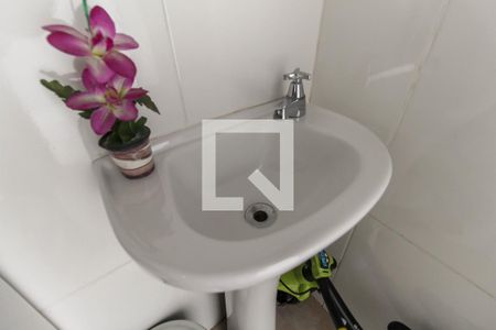 Casa para alugar com 281m², 4 quartos e 6 vagas Casa para alugar com 281m², 4 quartos e 6 vagasBanheiro de serviço