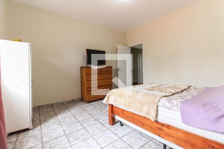 Casa para alugar com 281m², 4 quartos e 6 vagas Casa para alugar com 281m², 4 quartos e 6 vagasQuarto 4