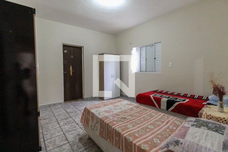 Casa para alugar com 281m², 4 quartos e 6 vagas Casa para alugar com 281m², 4 quartos e 6 vagasQuarto 3