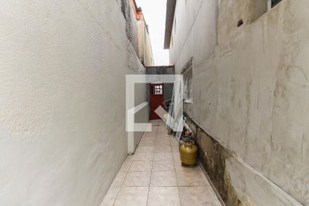 Casa para alugar com 281m², 4 quartos e 6 vagas Casa para alugar com 281m², 4 quartos e 6 vagasCorredor Externo