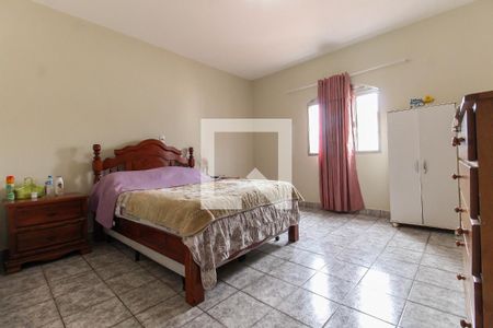 Casa para alugar com 281m², 4 quartos e 6 vagas Casa para alugar com 281m², 4 quartos e 6 vagasQuarto 4