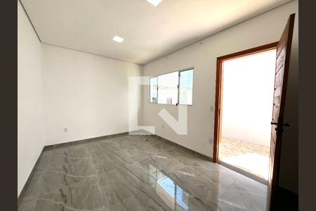 Sala  de casa para alugar com 2 quartos, 110m² em Vila Campestre, São Paulo