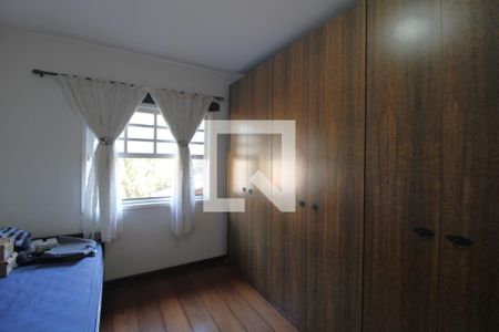 Casa à venda com 185m², 3 quartos e 2 vagasQuarto 3