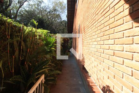 Casa à venda com 185m², 3 quartos e 2 vagasQuintal lateral